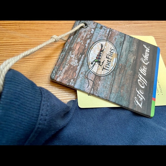 NWT TrueFlies Men’s Blue US Flag T-Shirt w/ Pocket - Picture 4 of 6